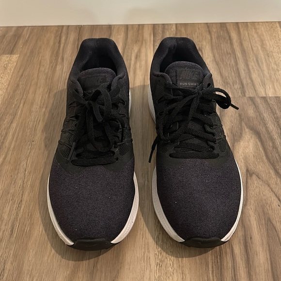 Women’s Nike Run Swift athletic shoes. Size 8.5. Only worn a handful of times. - Picture 2 of 9